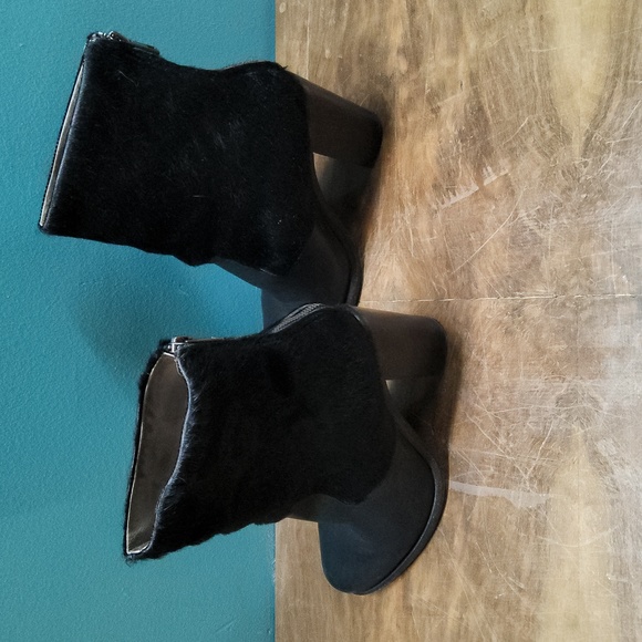 Black fur heels - Picture 4 of 4